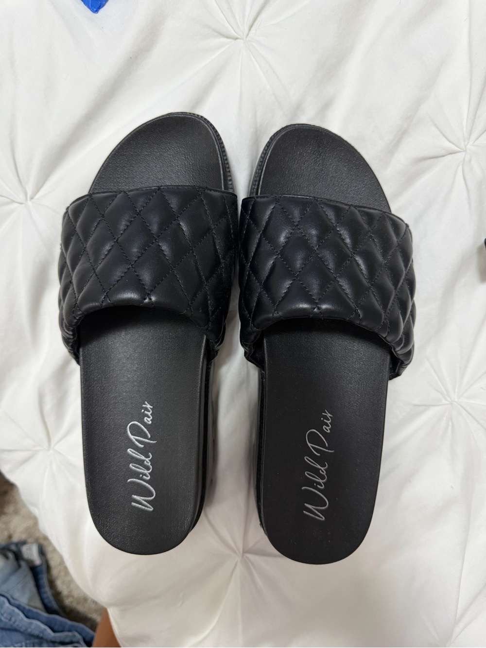 Wild Pair Quilted Platform Slide Sandals - Black